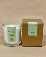Load image into Gallery viewer, Fresh Pear Candle