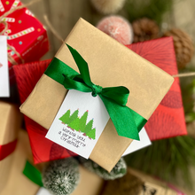 Load image into Gallery viewer, 'Wishing you a very Merry Christmas' Pine Gift Tag pack of 6