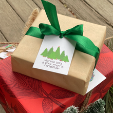 Load image into Gallery viewer, Christmas Pine Soy Wax Candle